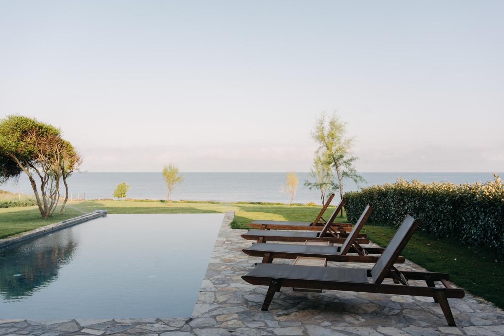 Real Life Homes Luxurious Seafront Villas Each With Their Own Private Pools Korakokhórion Esterno foto