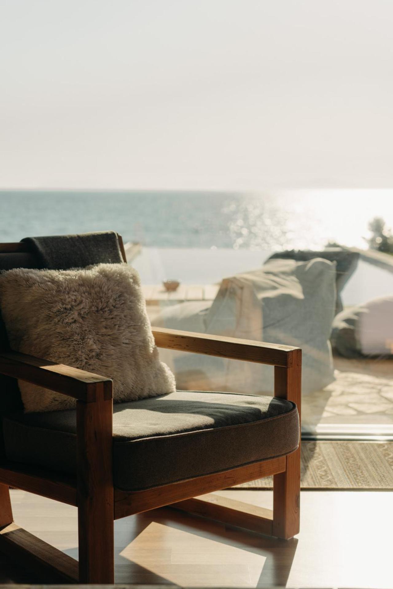 Real Life Homes Luxurious Seafront Villas Each With Their Own Private Pools Korakokhórion Esterno foto